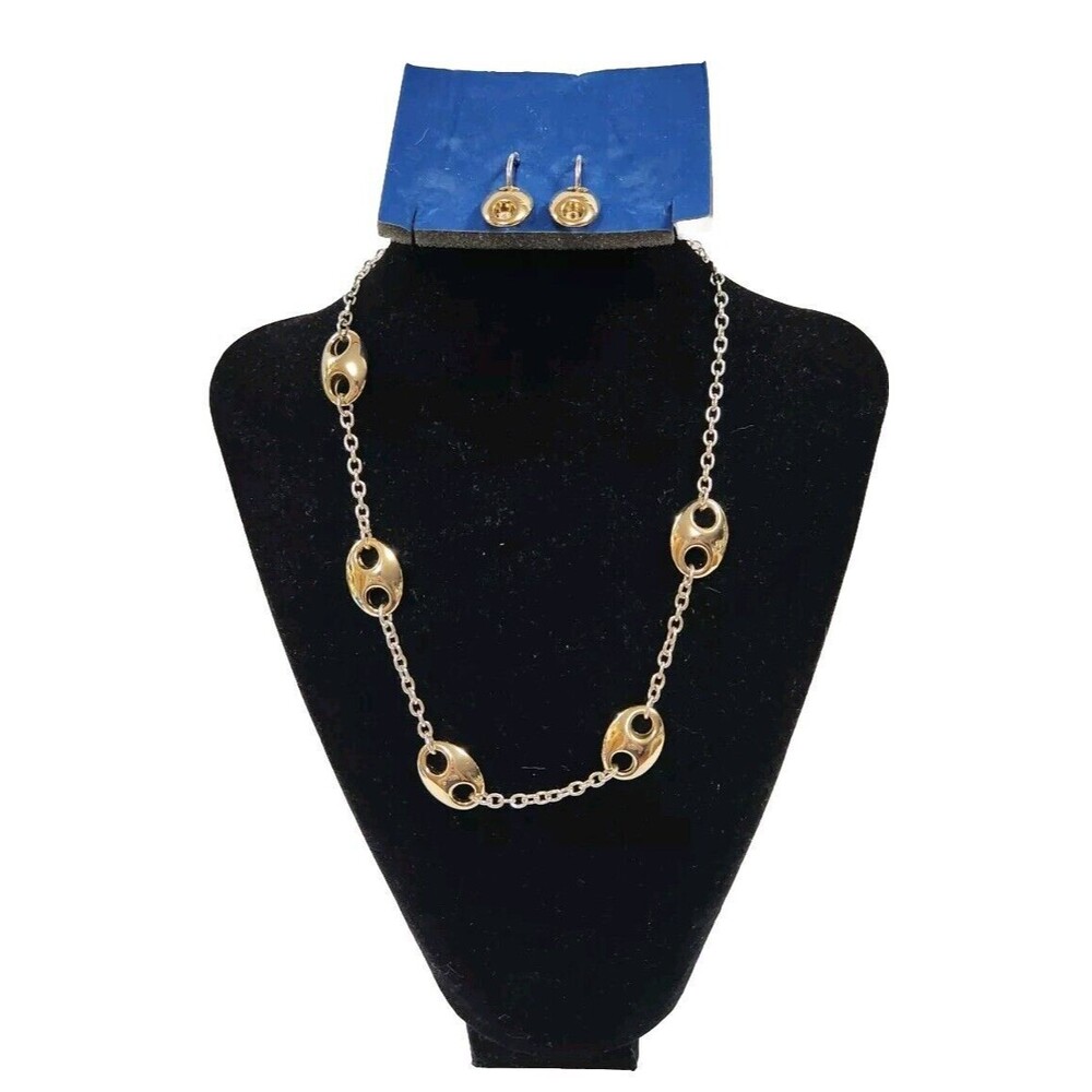2009 New York Look Gift Set Necklace Earrings Silver Toned Gold Accent Avon NIB